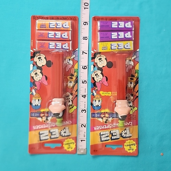 BNIB Disney Goofy Pez Dispenser with Candy - Picture 6 of 8